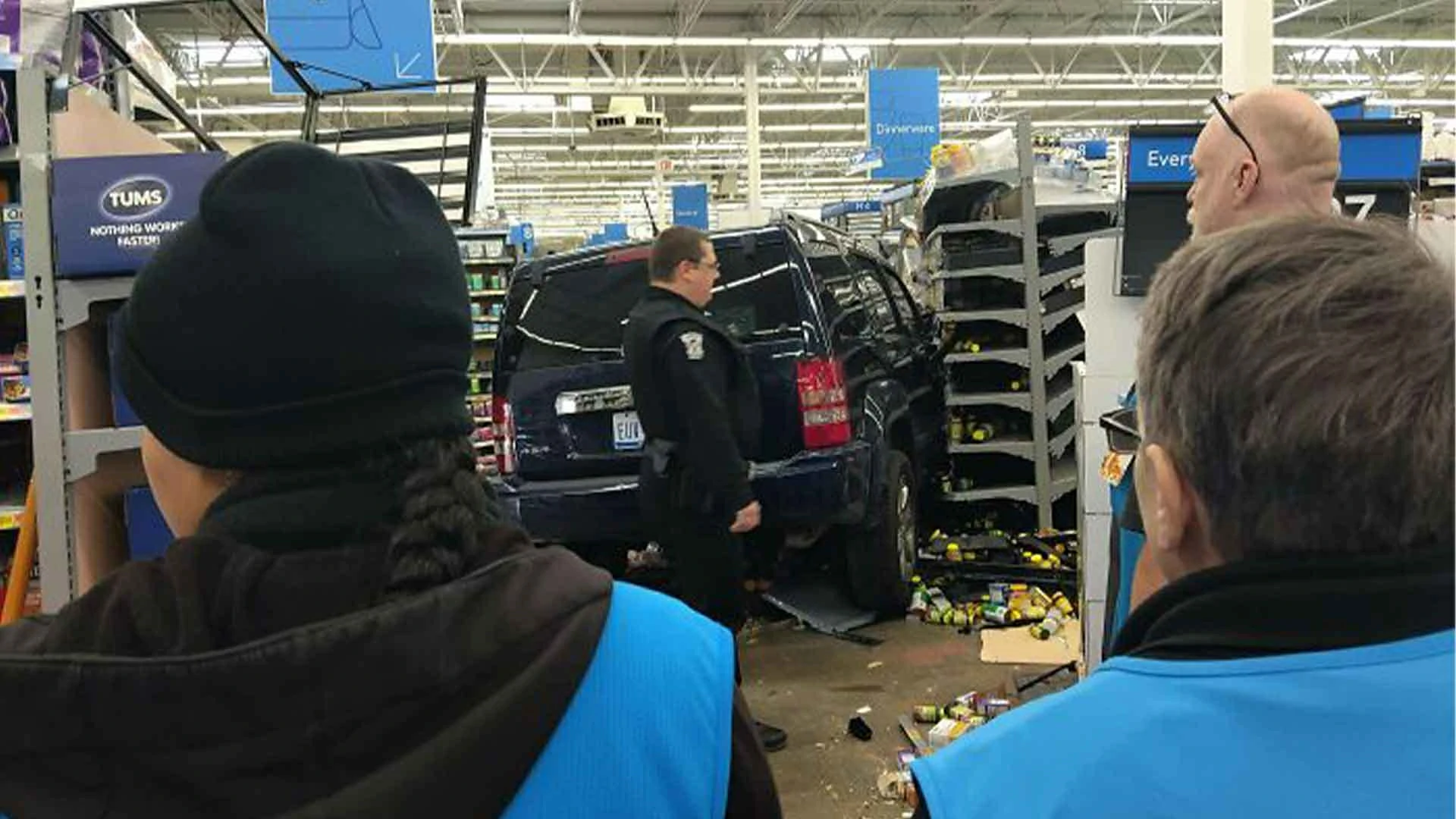 20 “Walmart People” Pics That Are As Funny As They Are Confusing