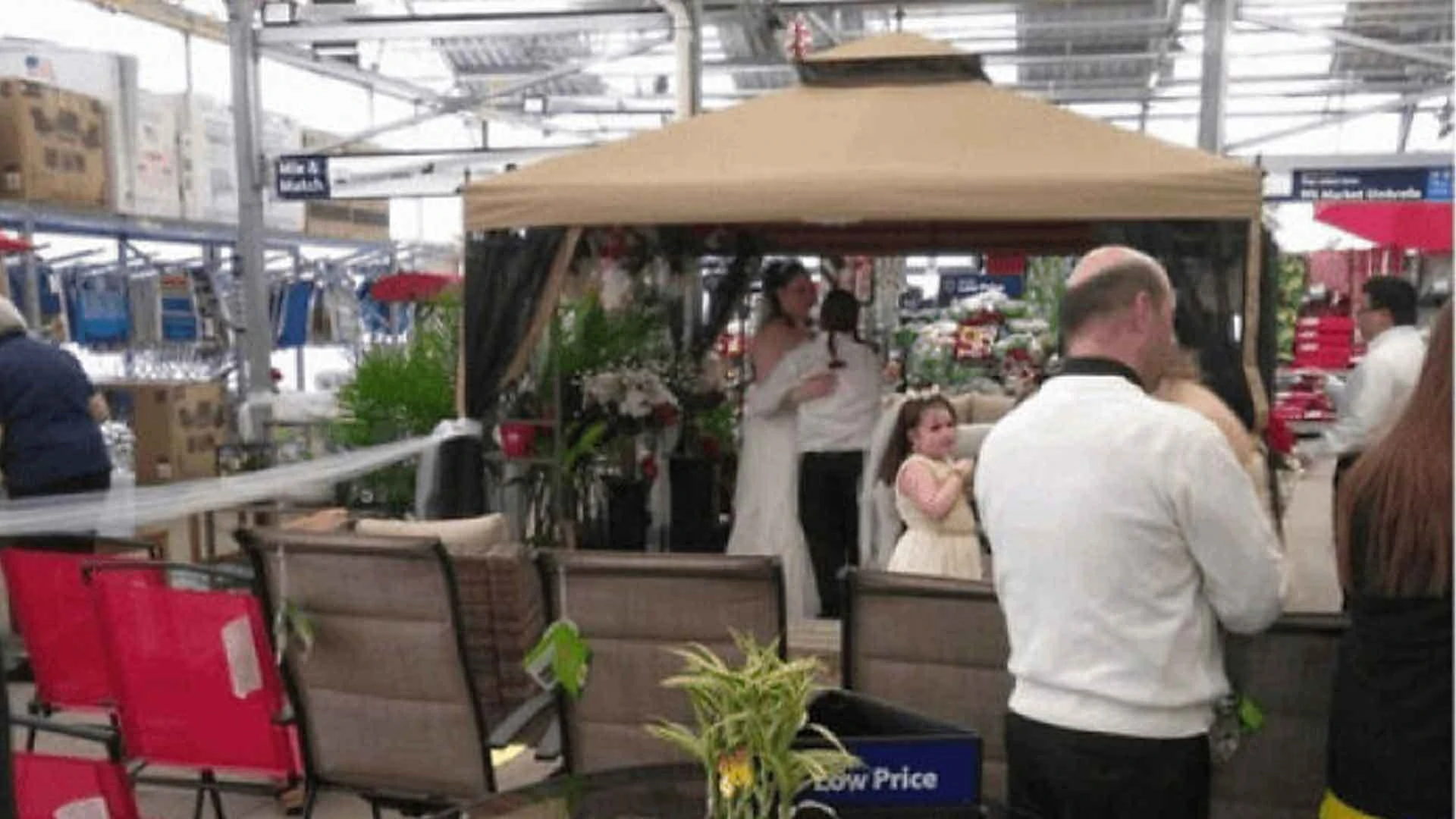 25 Pics People Just Had To Take At Walmart Or Else Nobody Would Believe What They Saw