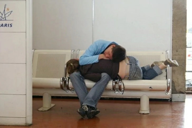 42 Unusual Airport Photos