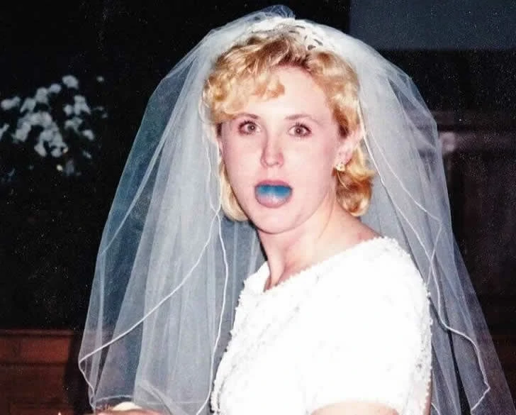 Des photos de mariage amusantes font que les gens se sentent désolés pour les mariés