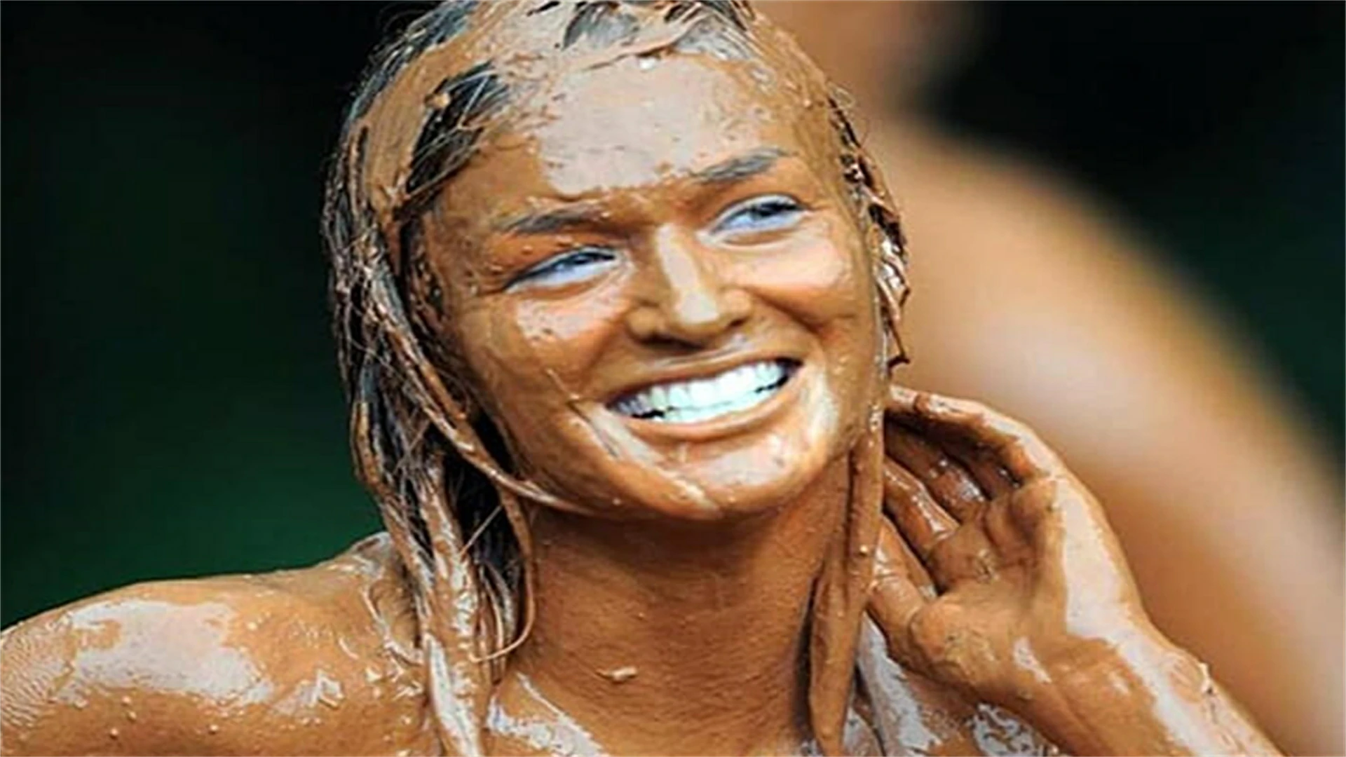 Intriguing Photos Of Country Girls Rocking The Rough And Tough Lifestyle