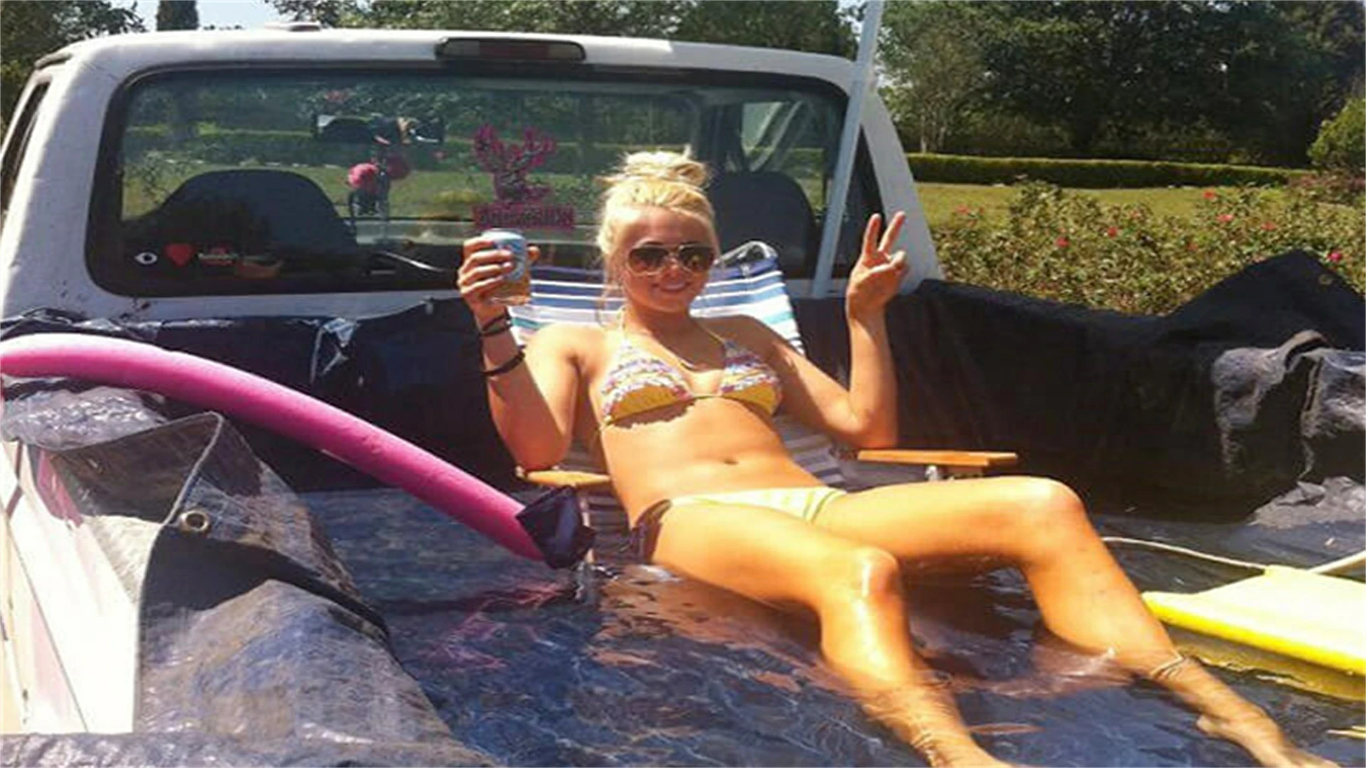Intriguing Photos Of Country Girls Rocking The Rough And Tough Lifestyle