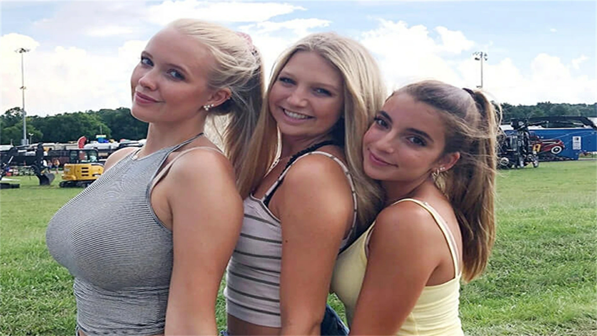 Intriguing Photos Of Country Girls Rocking The Rough And Tough Lifestyle