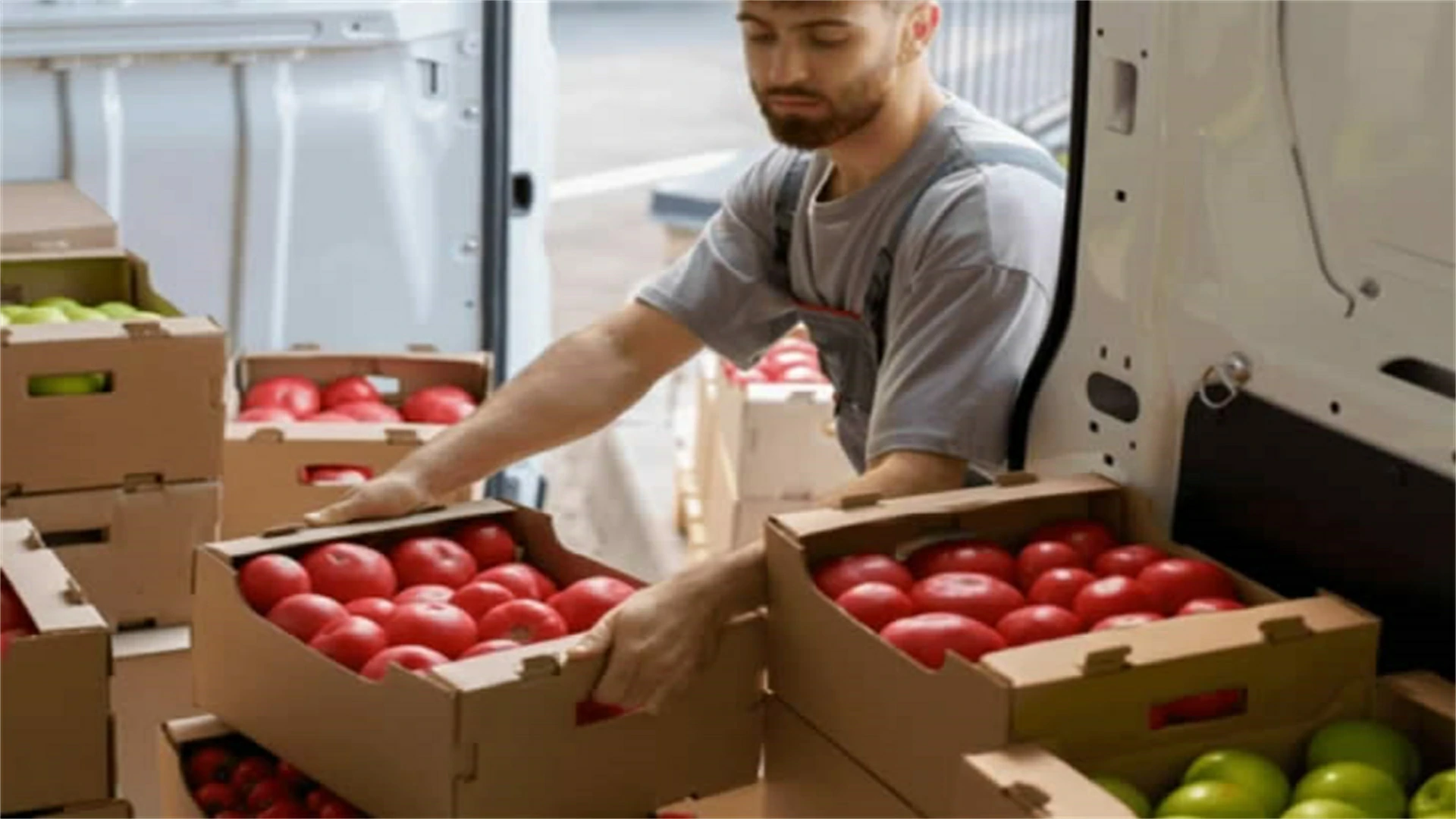 Things Grocery Employees Wish You’d Never Find Out