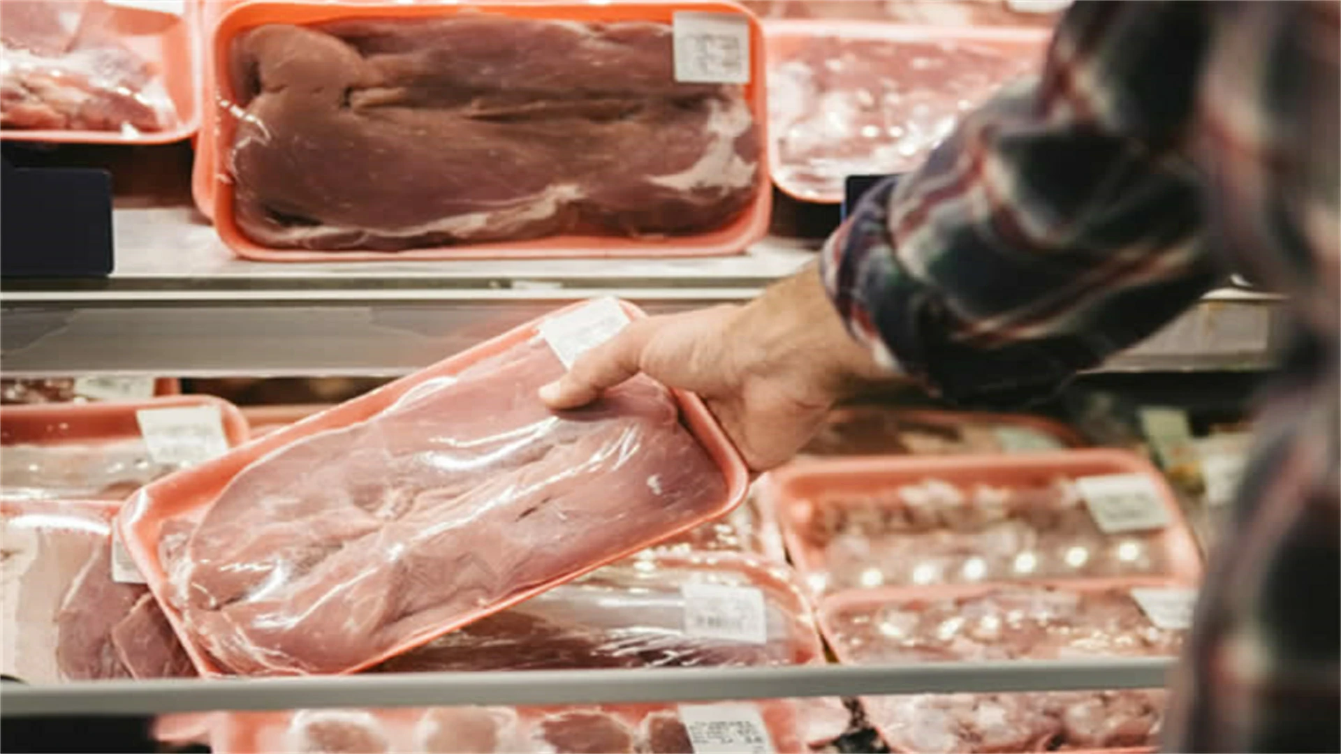 Things Grocery Employees Wish You’d Never Find Out