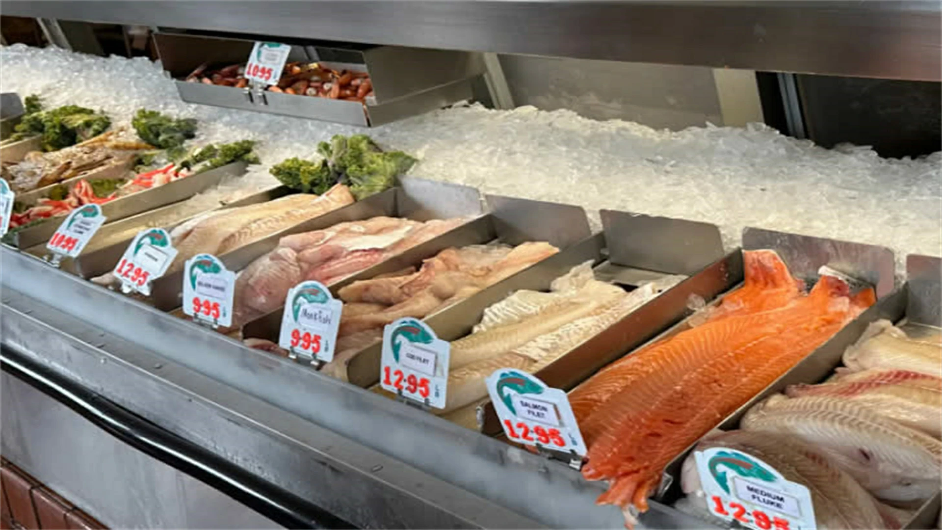 Things Grocery Employees Wish You’d Never Find Out