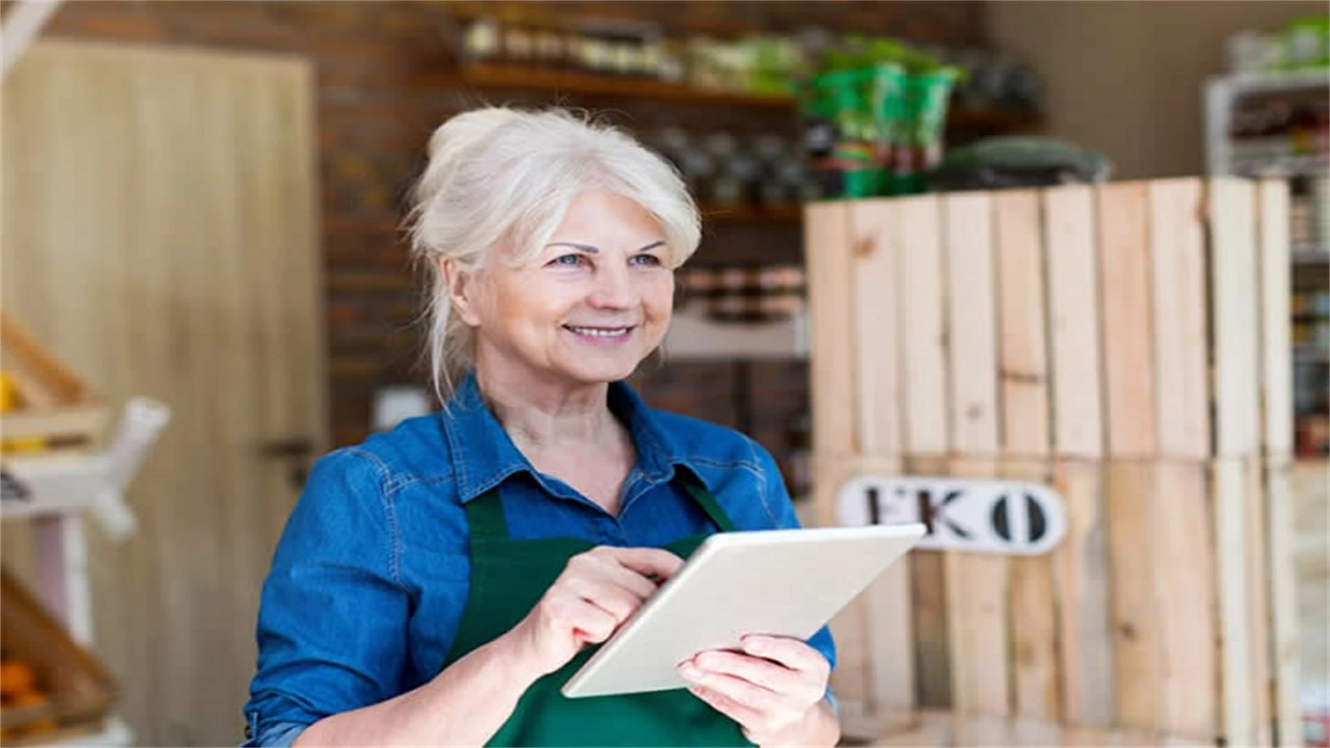 Things Grocery Employees Wish You’d Never Find Out