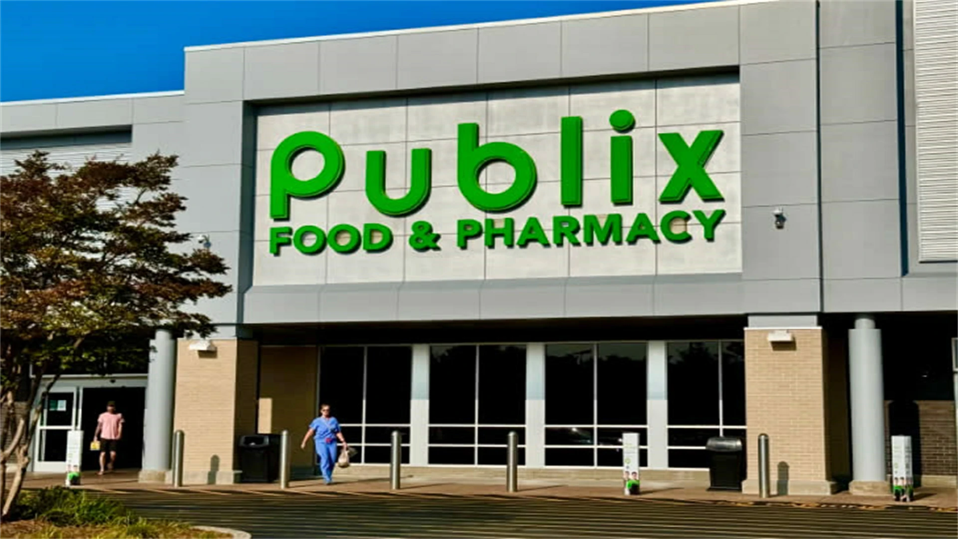 Things Grocery Employees Wish You’d Never Find Out